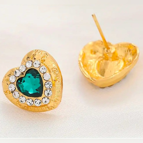 Golden Heart, Faux Emerald Pendant, Cubic Zirconia Necklace & Earrings Set - Picture 7 of 7